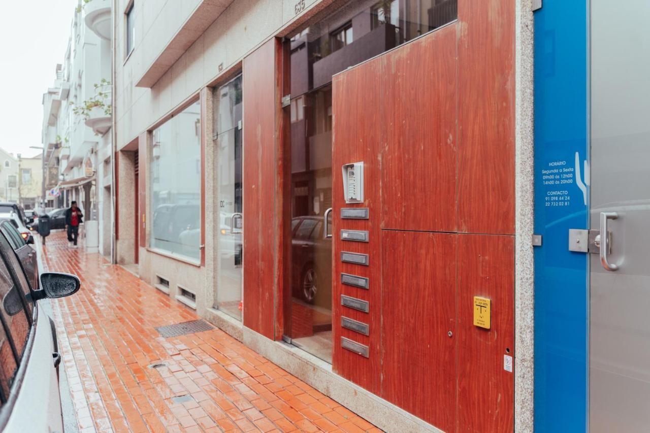 Alojamento Maritimo Apartment Espinho  Ngoại thất bức ảnh